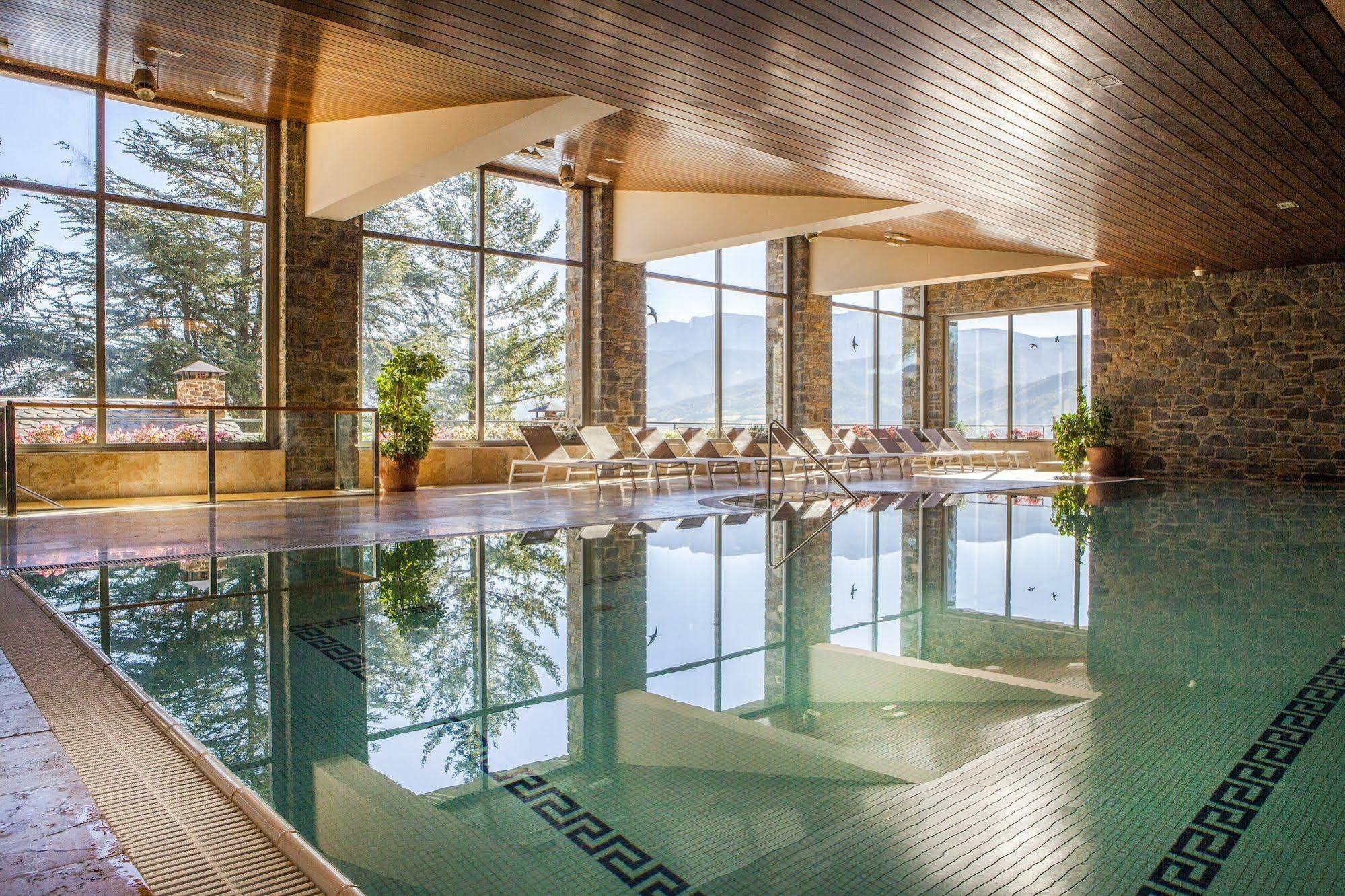 El Castell De Ciutat - Relais & Chateaux La Seu d'Urgell Kültér fotó